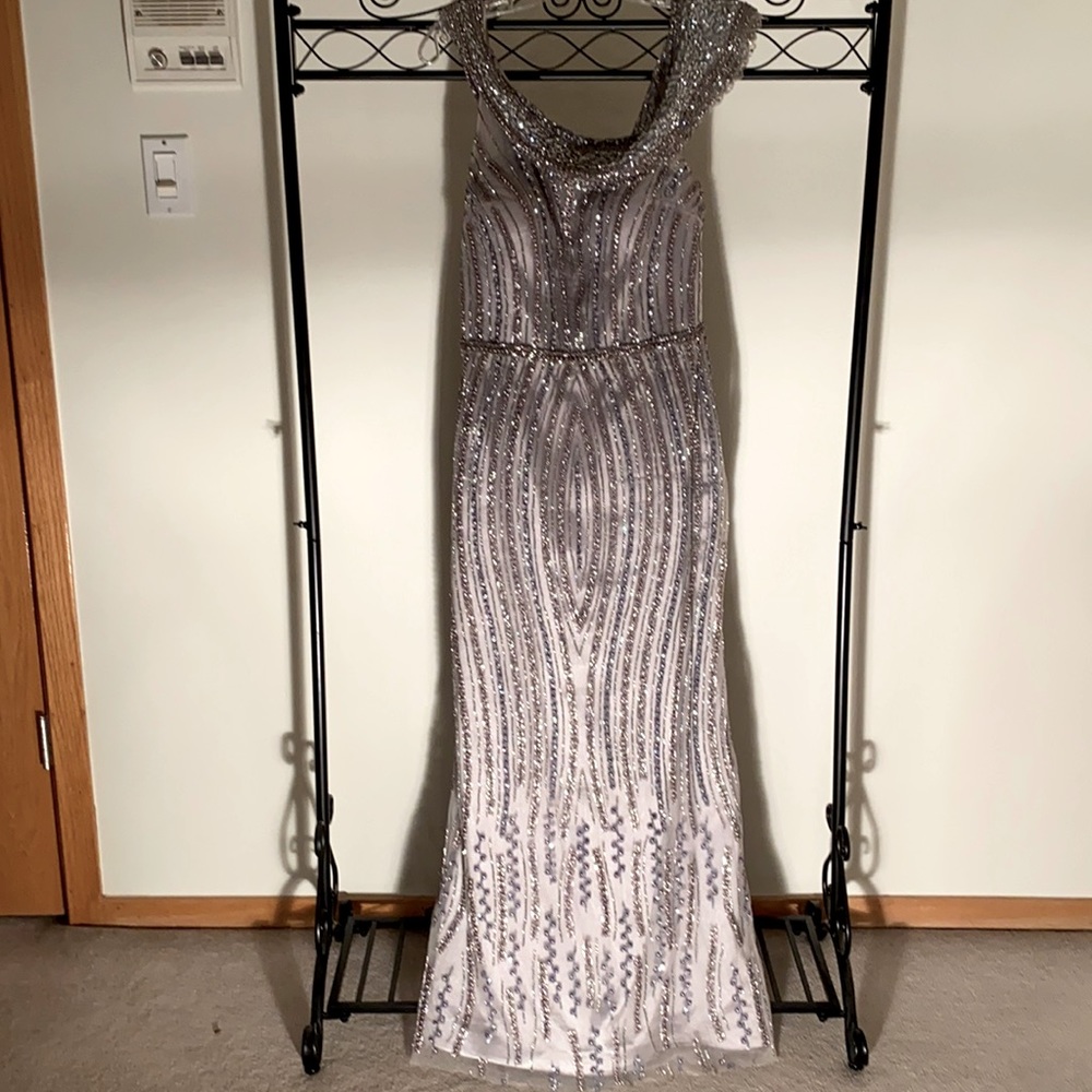 Kenzel size 42 Lebanese designer gown